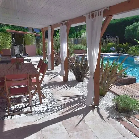 Villa Magnifique Avec Piscine *
