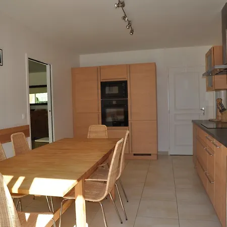 Magnifique Avec Piscine 2351